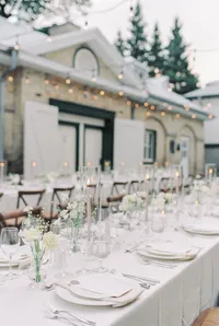 Tablescape | Editorial Photography at Domaine Cataraqui in Canada | Juno by Julia C. Vona