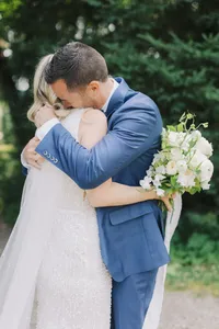 First Looks | Chic Quebec Wedding Photographer | Juno by Julia C. Vona