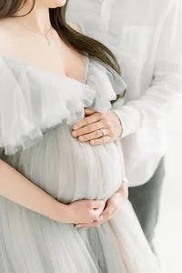 Dallas maternity photographer, best Frisco maternity photographer, DFW maternity portrait studio, maternity photography near me Flower Mound, maternity photos near me
