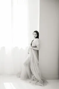 Dallas maternity photographer, best Frisco maternity photographer, DFW maternity portrait studio, maternity photography near me Flower Mound, maternity photos near me