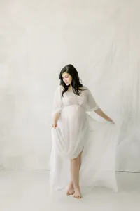 Dallas maternity photographer, best Frisco maternity photographer, DFW maternity portrait studio, maternity photography near me Flower Mound, maternity photos near me