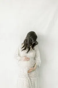 best Frisco maternity photographer, DFW maternity portrait studio, maternity photography near me Flower Mound, maternity photos near me