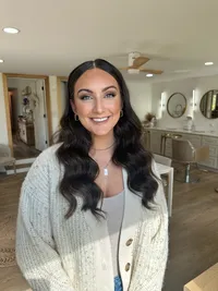 Facetune_09-10-2023-14-22-20 (1)