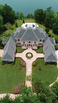 Aerial view of a luxury wedding venue in Huntsville, Alabama photographed by Perry Hancock.