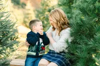 new jersey christmas tree farm mini session photographer-1-14