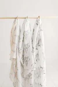 250418-LilPoshShop-APbrands03