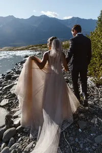 Alaska_Elopement_Photographer_Helicopter_Experience-103