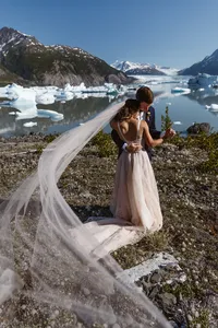 Alaska_Elopement_Photographer_Helicopter_Experience-98