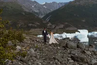 Alaska_Elopement_Photographer_Helicopter_Experience-101