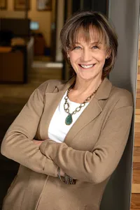 Team-Headshots-Waterloo-Lakewood-Wealth- 20