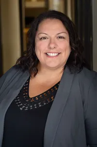 Team-Headshots-Waterloo-Lakewood-Wealth- 16