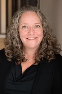 Team-Headshots-Waterloo-Lakewood-Wealth-