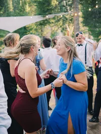 wedding guests dancing
