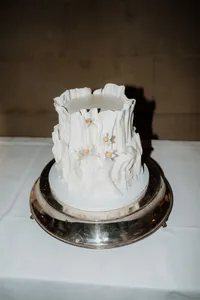Modern wedding cake for a wedding at Lincolns Inn MCR
