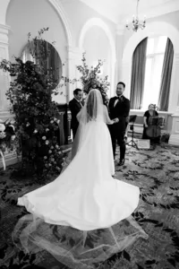 wedding ceremony at andaz hotel fenchurch room
