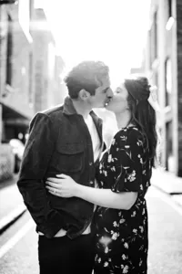 Greenwich_engagement_photographer_LJ-31_websize