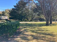 American Grounds Service provides reliable and professional lawn care service and landscaping maintenance in the Dunnellon Florida area.