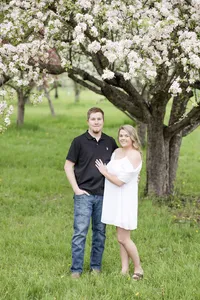 the-orchard-glen-fargo-engagement-session1