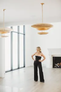 Chez Jilaire Black outfit modern home (7)