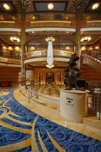 Disney-Cruise-Wedding-Maribel-Dorian-IMG-1026