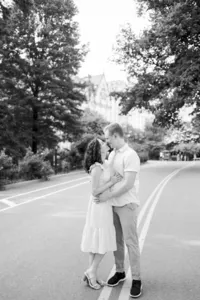 new-york-city-engagement-photoshoot12