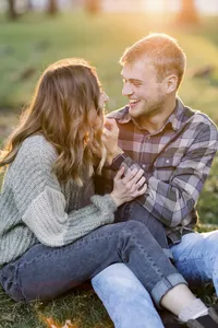 island-park-fargo-engagement-photos8