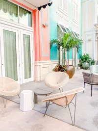 Punchy-Pastels_Social-Squares_Styled-Stock_01410