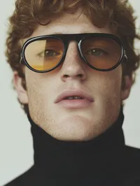 TONIC_Martini_FashionLifestyleStock-male-sunglasses