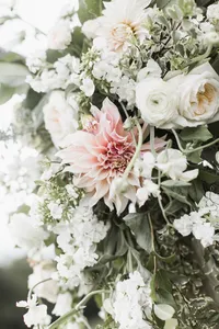 Topnotch-Styled-Shoot-85