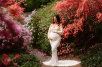 Pregnant woman poses for Maternity Photoshoot in Charleston, SC.