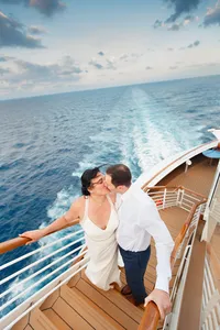 Disney-Cruise-Wedding-Maribel-Dorian-IMG-1037