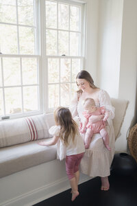 Courtney-Landrum-Photography-At-Home-Family-Session-web-27