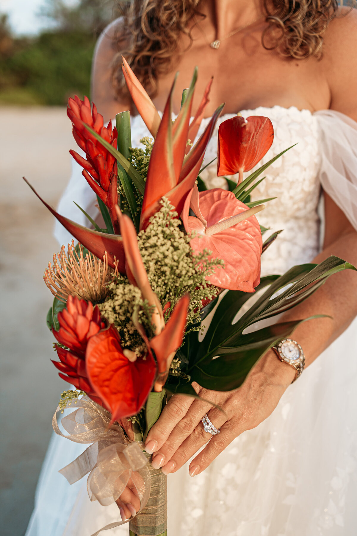 Hawaii-beach-elopement-120