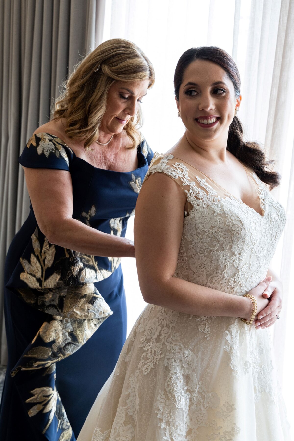 Event-Planning-DC-Wedding-Bride-Mother-of-Bride-Fairmont-Hotel-Washington-DC-Michael-Kress-Photo