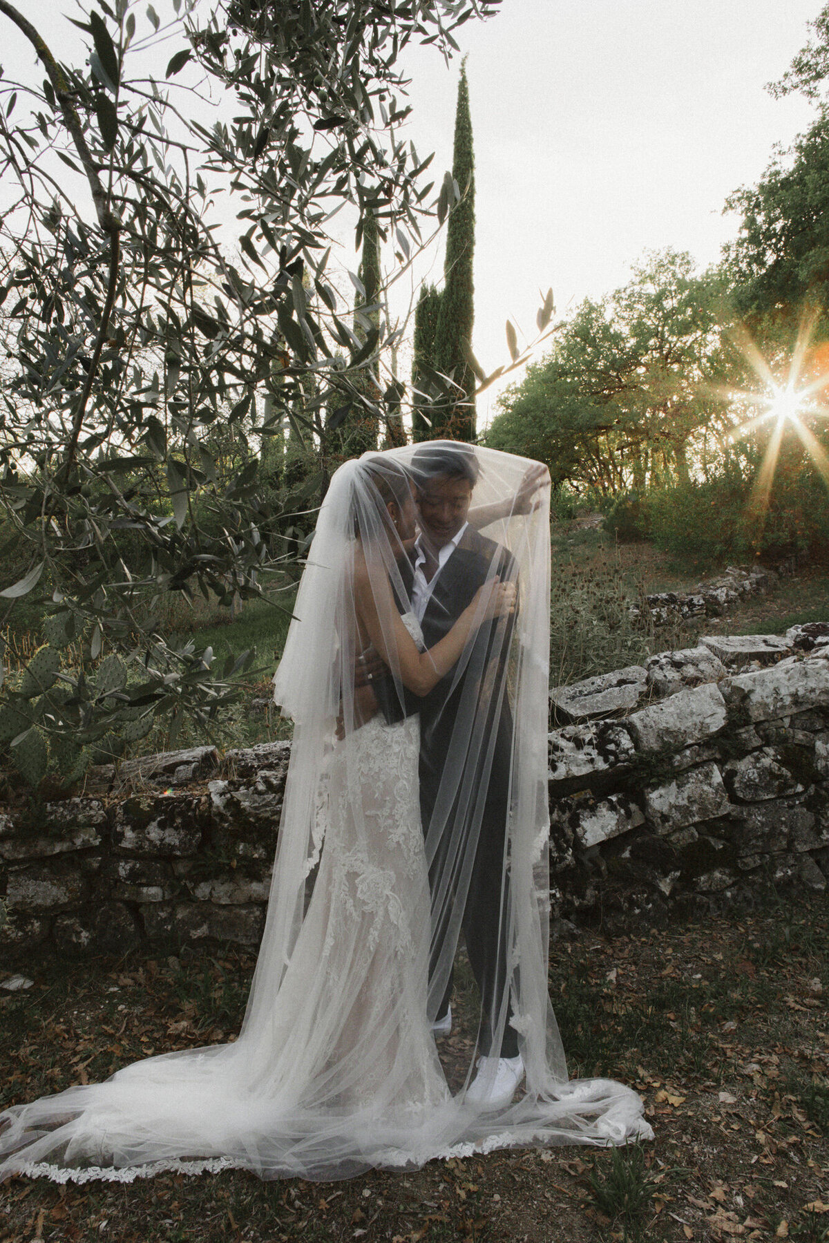 AM-Editorial-20251004-171