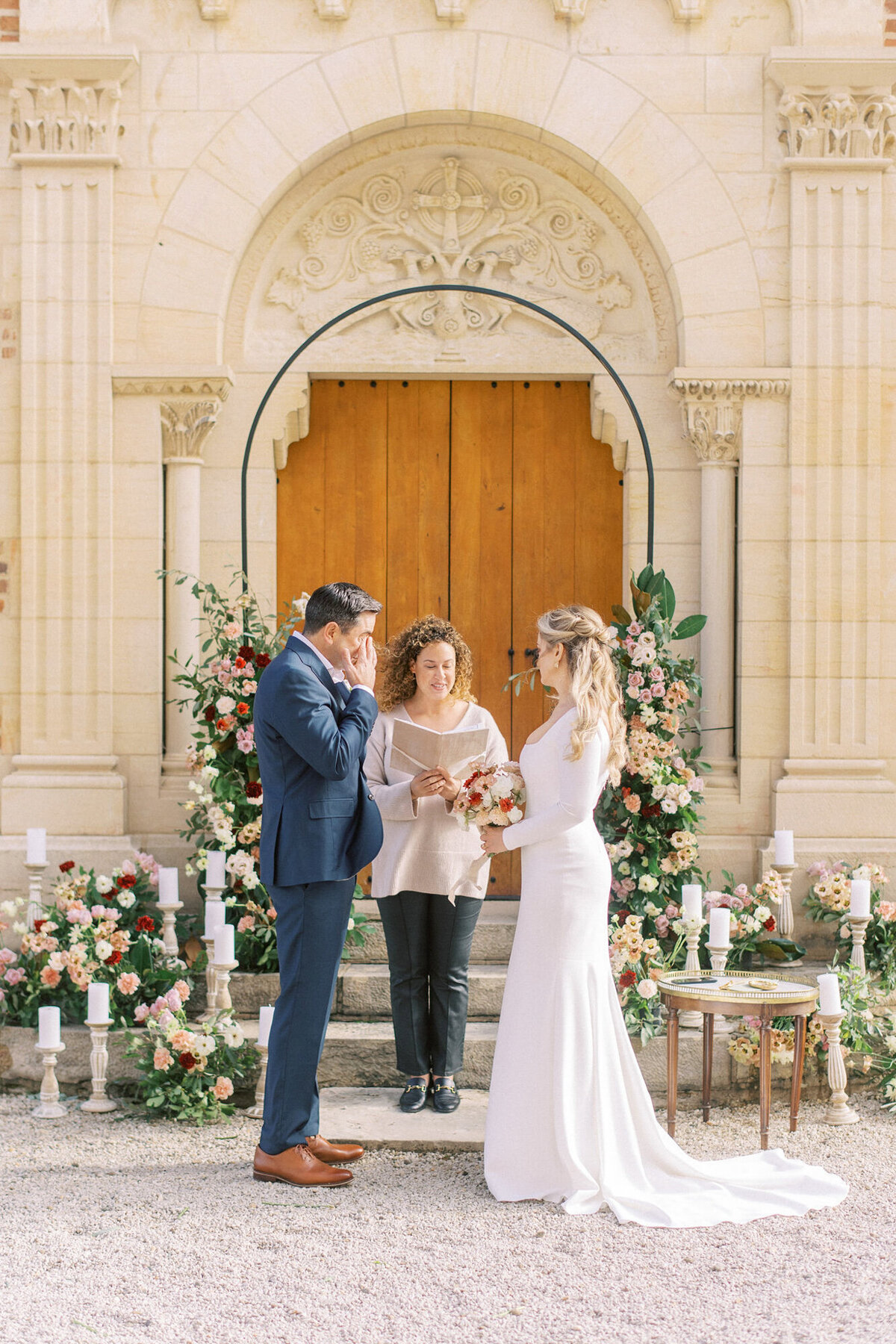 Maïlys Fortune Photography Husband Wife Wedding Weddings Photography France Switzerland Italy Timeless Dreamy Imagery Bilingual French English Destination Weddings Destination Wedding Provence French Riviera Paris Lake Como Tuscany74