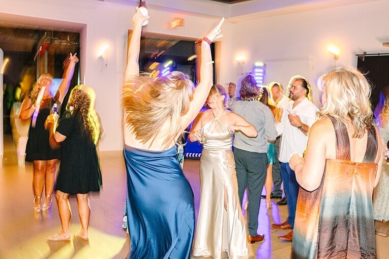 bay-pointe-woods-shelbyville-grand-rapids-michigan-wedding-photographer_0029