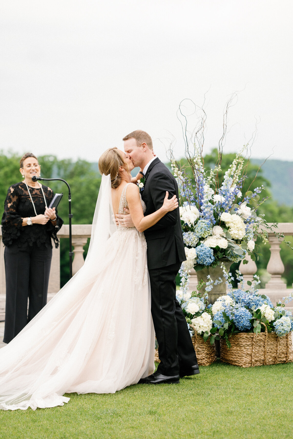 Justine Yandle Photography - Sleepy Hollow Country Club Wedding -50