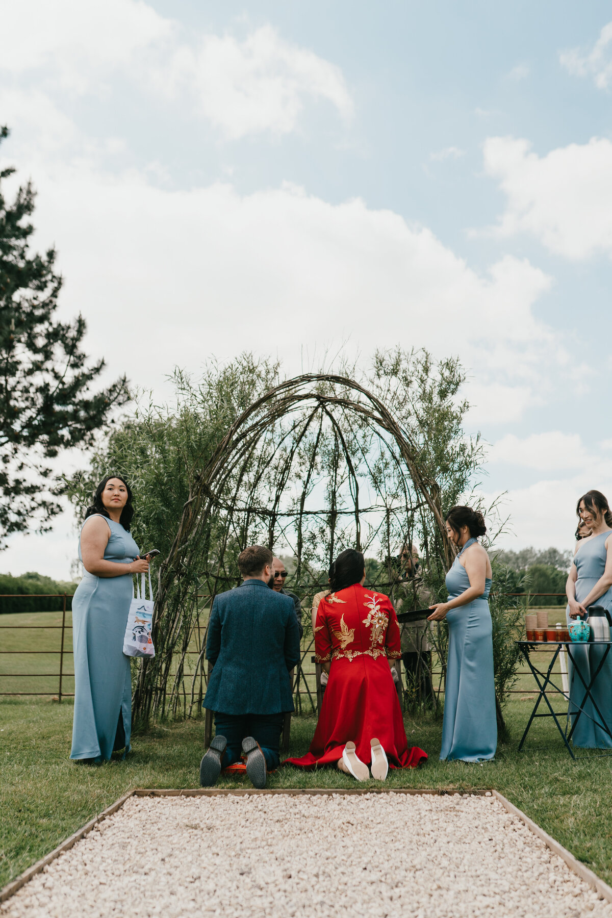 grace-dove-photography-meadow-barn-wedding (35)