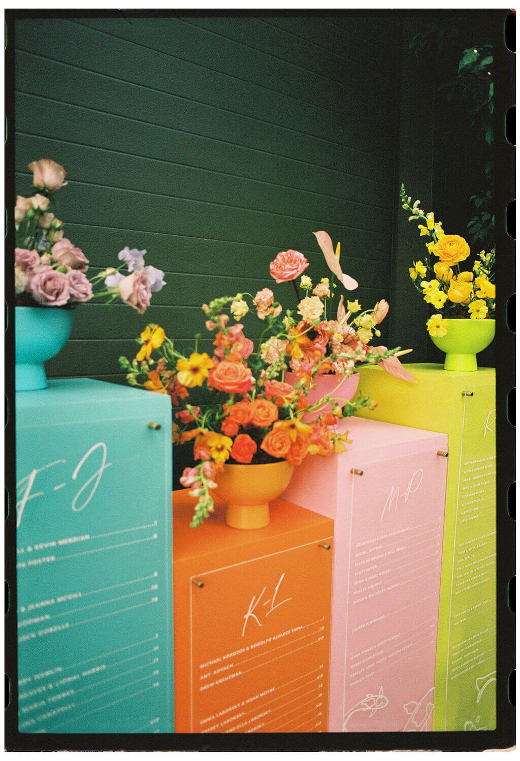 08-colorful-lgbtq-wedding-detroit-planterra-conservatory-michigan-modern-vintage-events