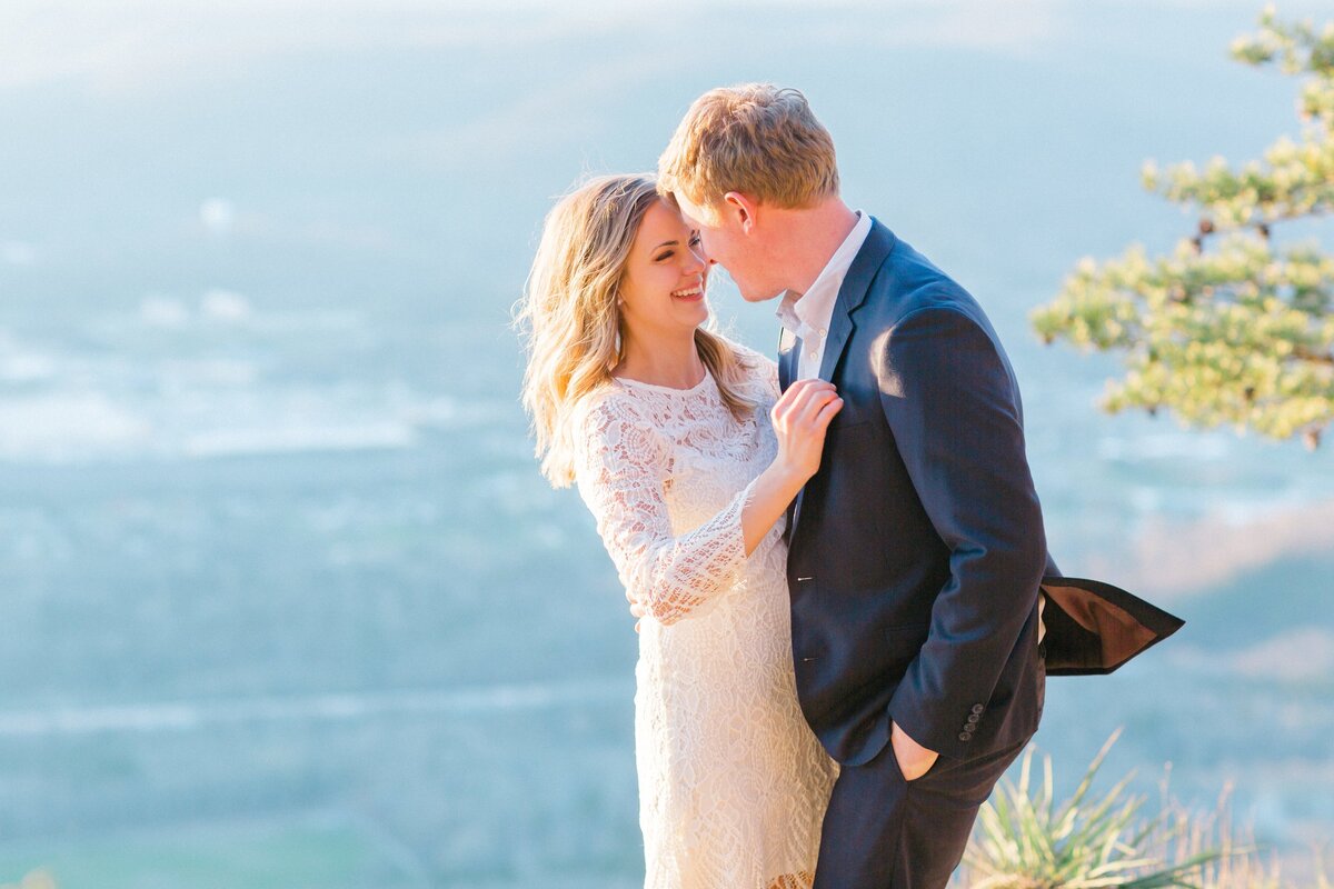 erica-lauren-photography-hannah-jantzen-lookout-mountain-tennessee-engagement-35