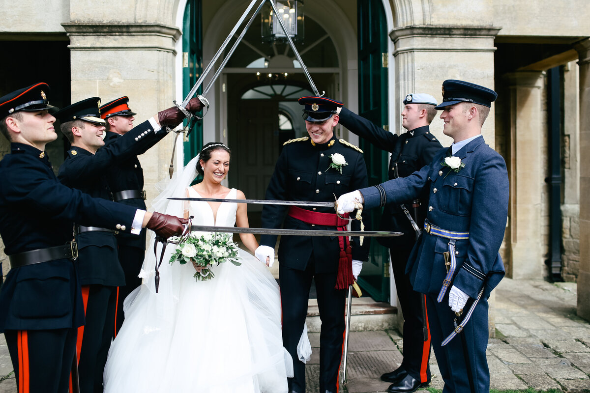 luxury-military-wedding-old-down-estate-leslie-choucard-photography-26