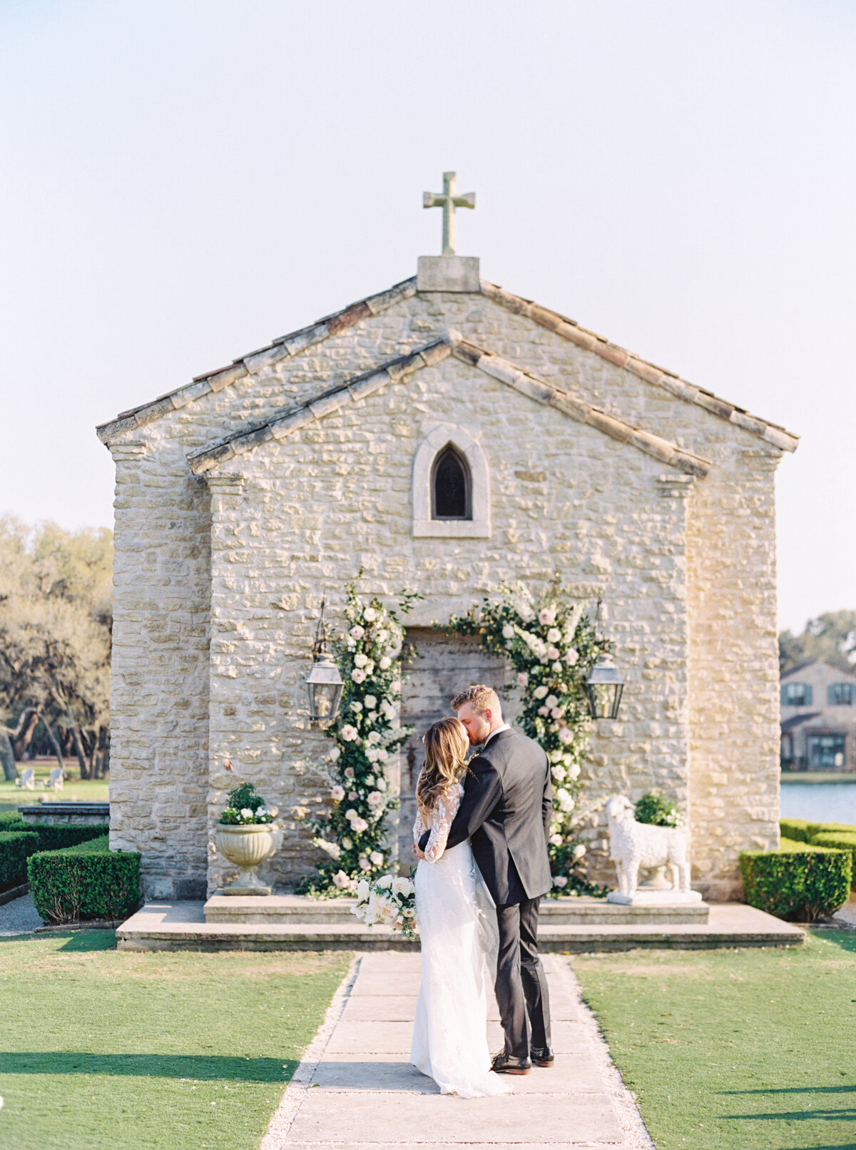 Houston-Oaks-Wedding-Houston-Wedding-Photographer-Mackenzie-Reiter-Photography-45