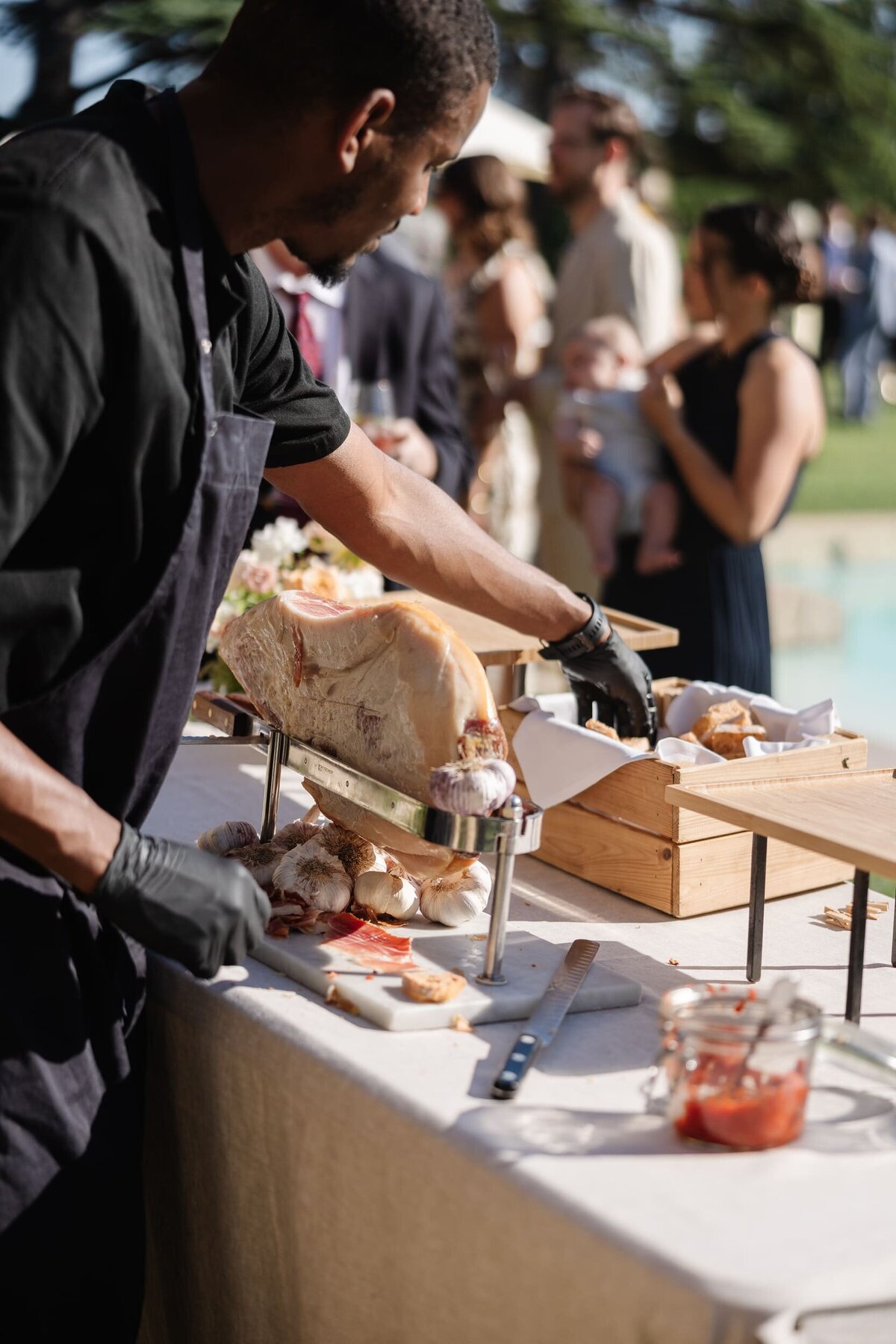 Cocktail-hour-food-station