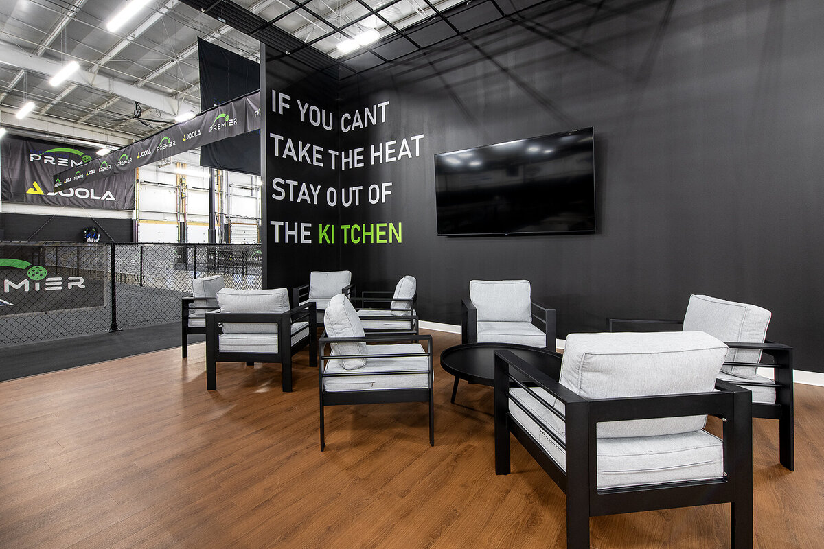 pickleball-club-hangout-area-seating-design-3
