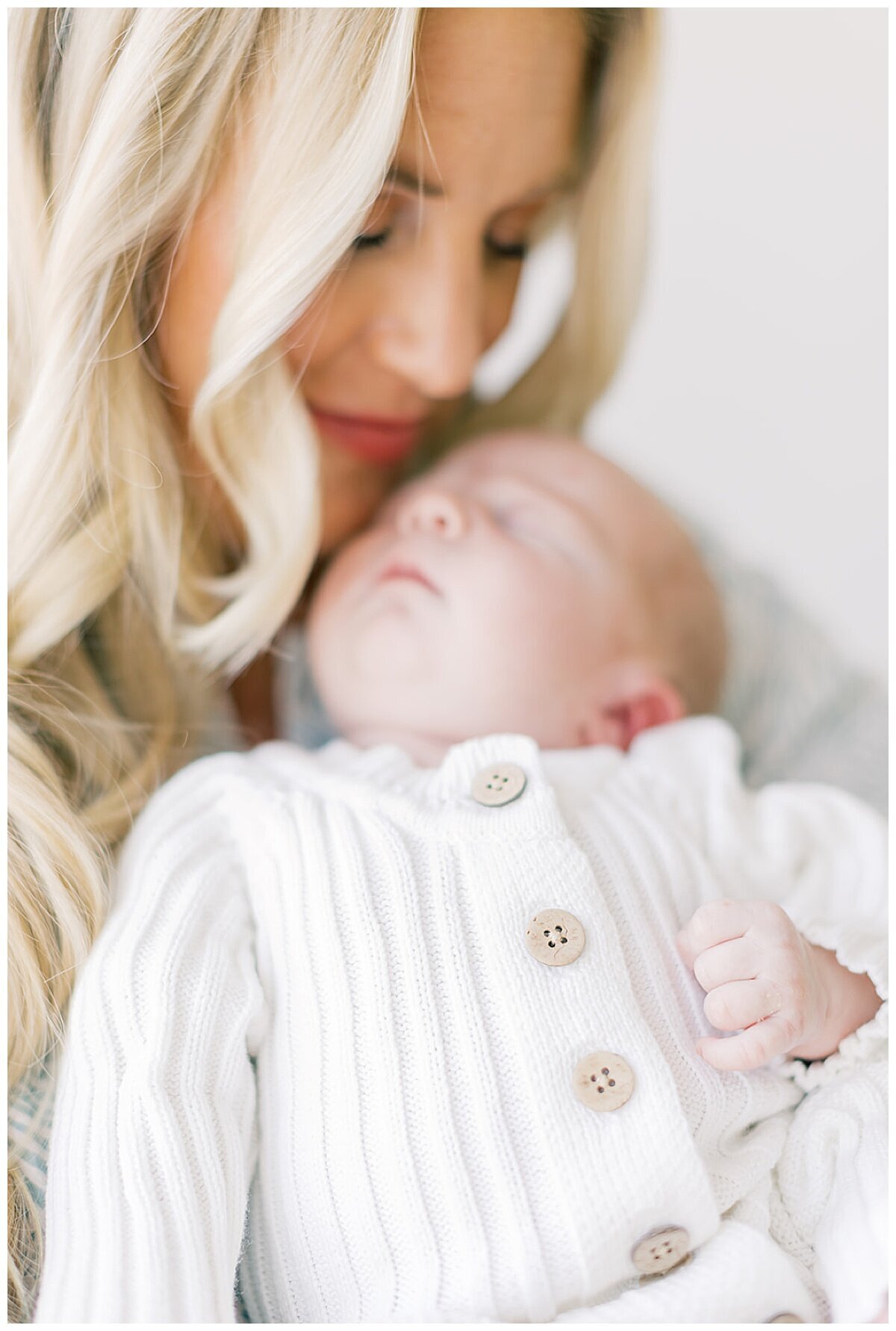 Crystal Leffel Photography Maternity Newborn Family Motherhood Destination Photographer Denver Colorado Timeless Light Airy  Film Photographer_0183