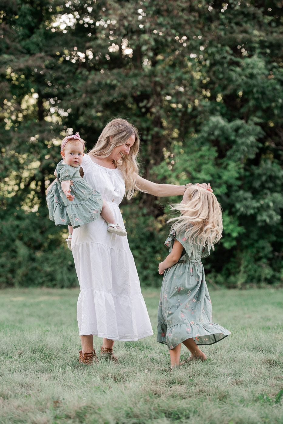 cleveland-ohio-family-photographer-summer-golden-hour-25