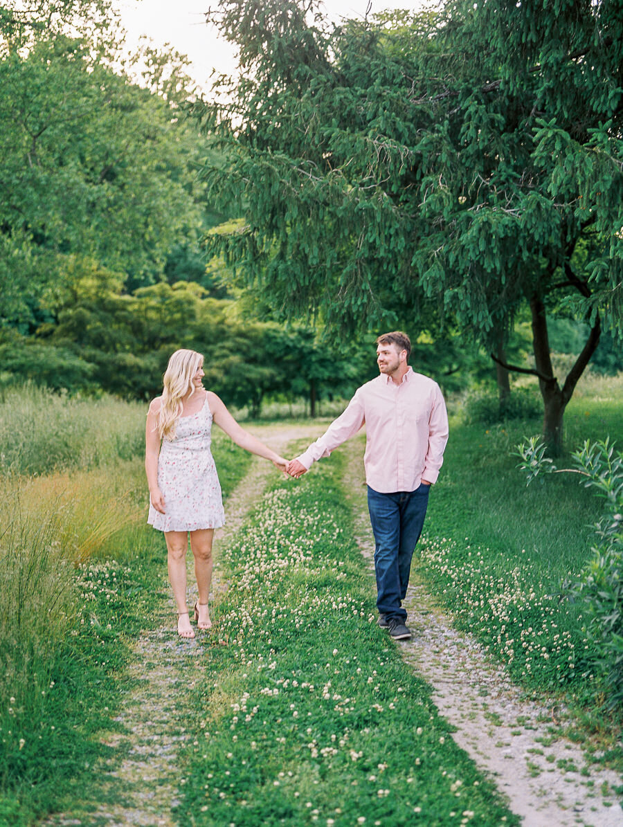 Samantha_Billy_Butterbee_Farm_Engagement_Session_Megan_Harris_Photography-9