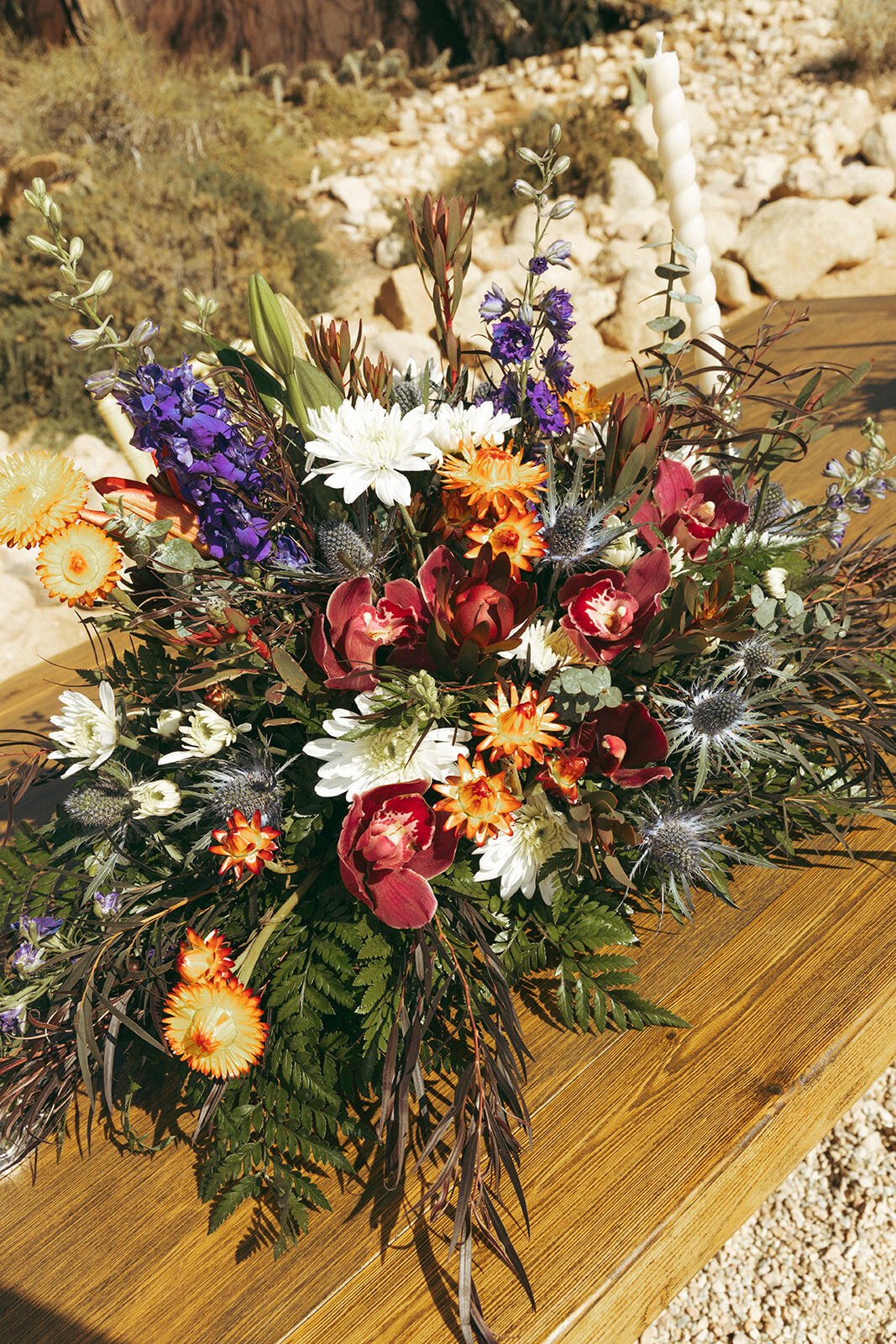 Faye-Fern-Creative-GoldenVibesPhoto-Sacred-Sands-Joshua-Tree-Wedding-Richie-James-Clara-Critchfield-Reception-Details-19