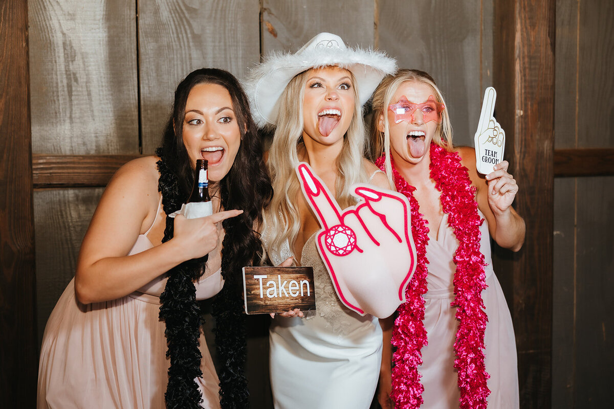 meliandchrisphoto_reception-230_websize